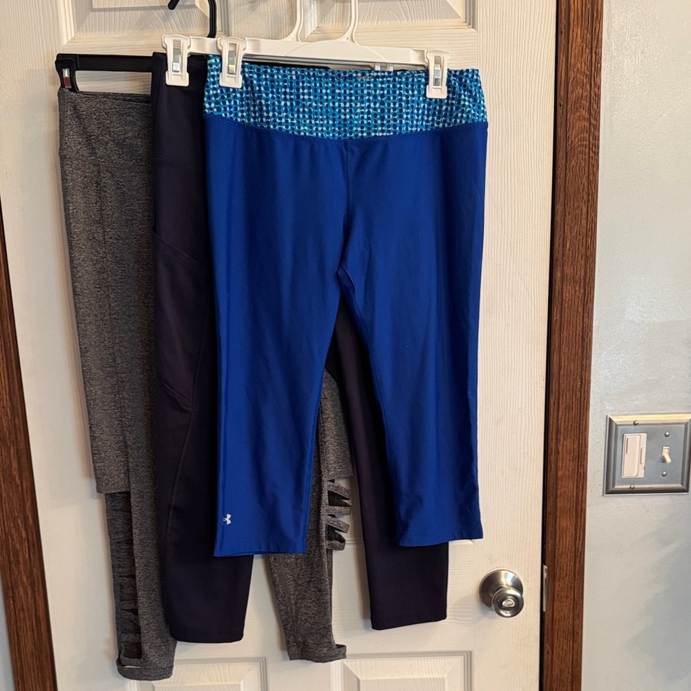 3p Womens Legging set size Medium. Tap out, under armor